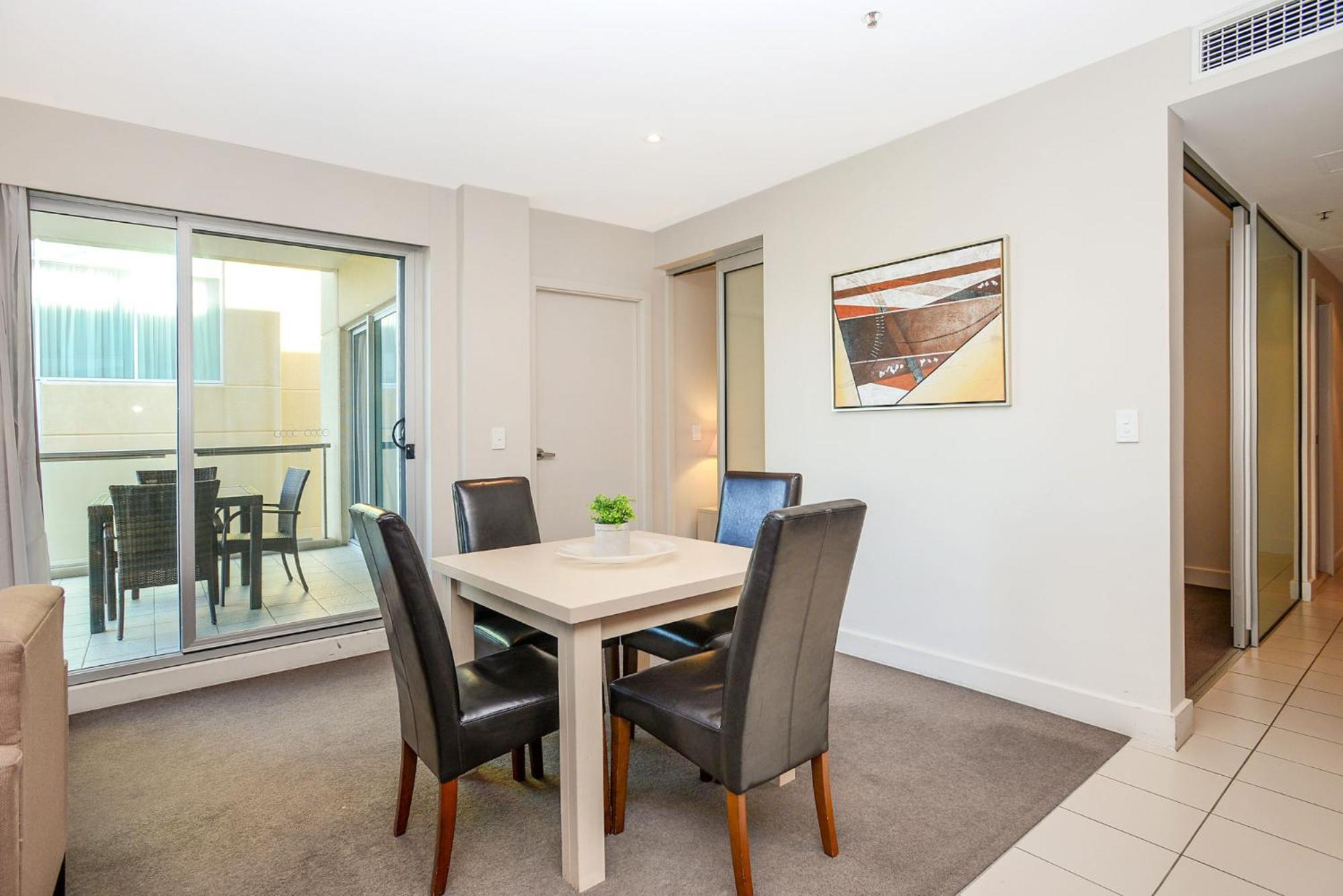 Pier Apartment - Glenelg Views - No 506 Adelaide Luaran gambar